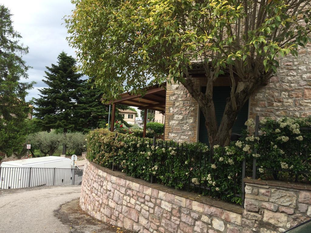 Casa Elena Lägenhet Assisi Exteriör bild